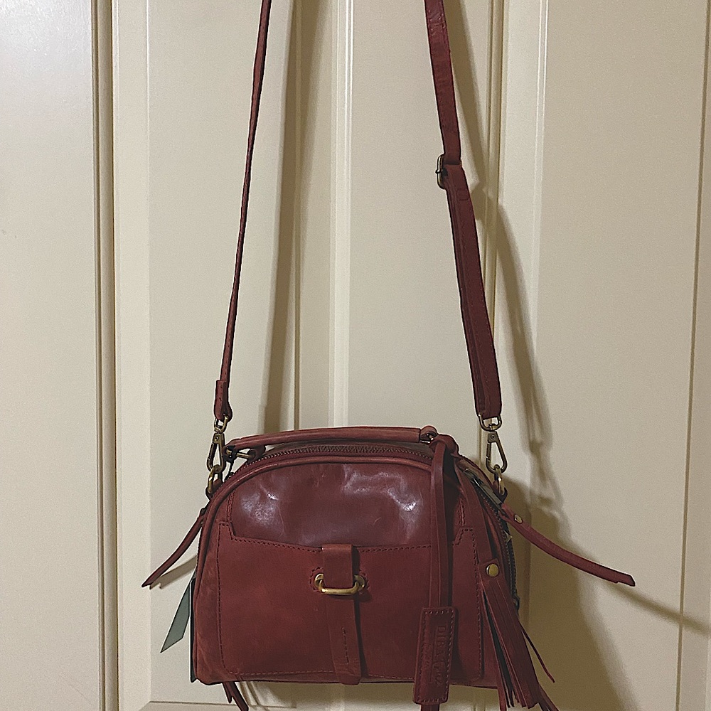 Diba True  Crossbody